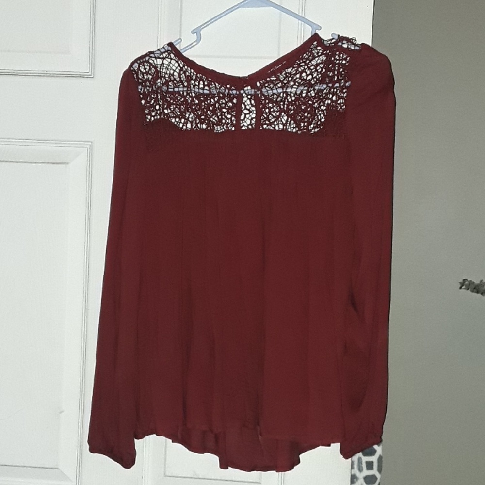 Loose fitting blouse